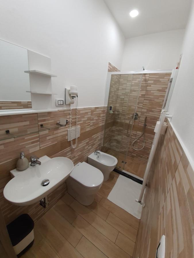 Marla Rooms Специя Экстерьер фото